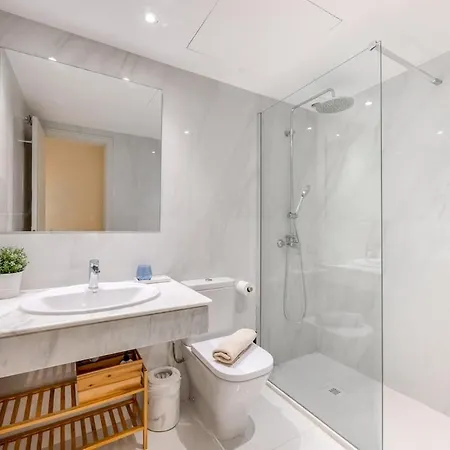 Lxr Alma Terrace, 2 Bedrooms, Close To The Sea Lägenhet *