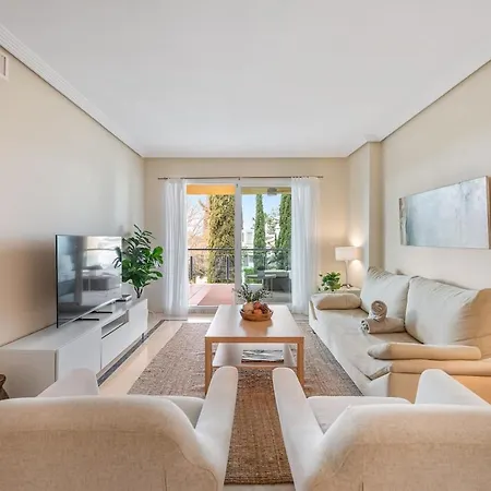 Lxr Alma Terrace, 2 Bedrooms, Close To The Sea